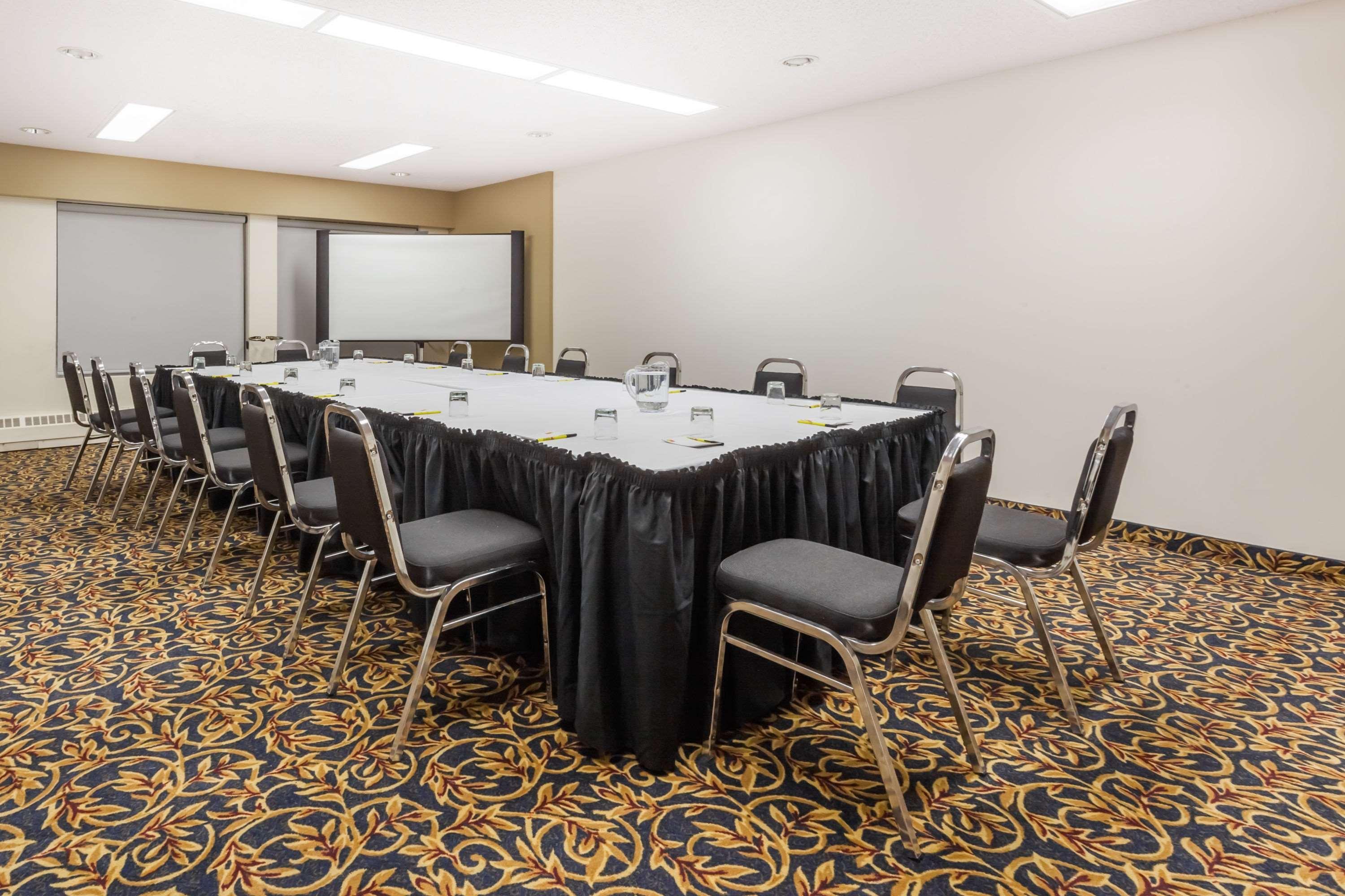 Super 8 By Wyndham Sherwood Park/Edmonton Area Exterior foto
